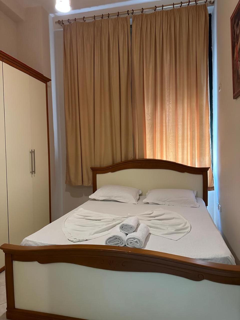 טיראנה Hotelvila 22 מראה חיצוני תמונה